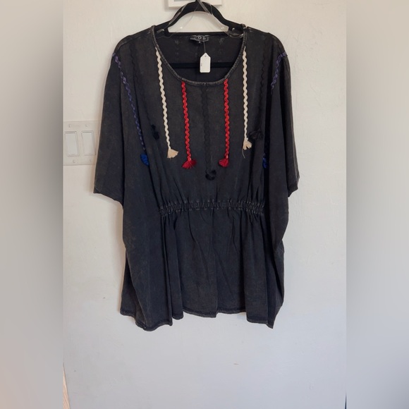 POL OVERSIZED TASSEL BOHO TUNIC DRESS - Picture 4 of 5